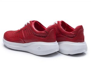 کفش پیاده روی زنانه قرمز مدل باران - کفش مدامین